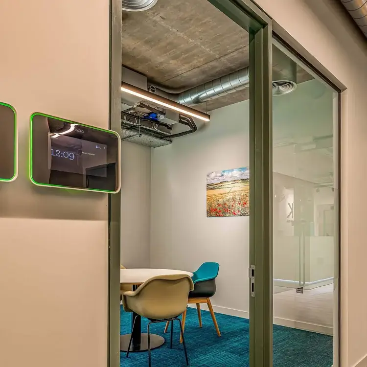 Meridian Office — interior view